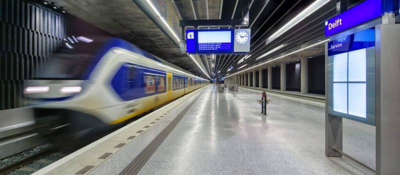 gepolijst beton op een NS station betonvloeren polijsten, betonvloer polijsten, terrazzo beton polijsten