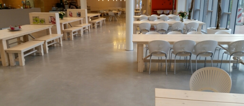 gepolijst beton in een verzorgingstehuis gepolijst beton in een verzorgingstehuis
